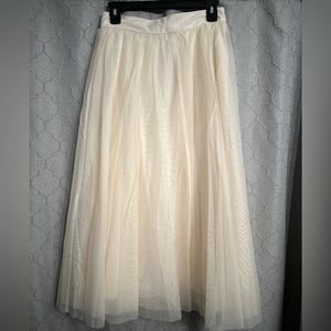NWT Tulle Maxi Skirt size 6